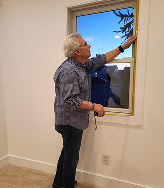 Measuring interior window dimensions