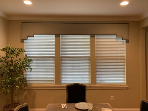 Triple window blinds